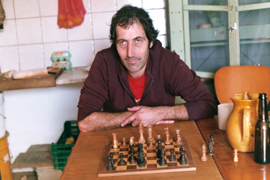 https://fungiceramica.pt/files/gimgs/th-18_00023-francisco iurco 1094-AA018_.jpg