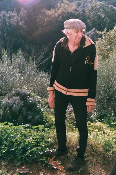 https://fungiceramica.pt/files/gimgs/th-18_00018-francisco iurco 1094-AA017_.jpg